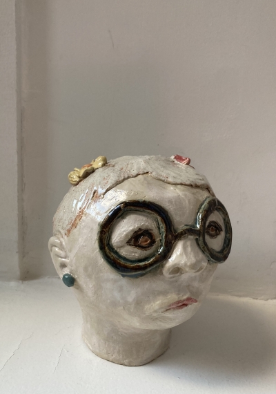 65. Lotta Karoliina Räsänen "Tüdruk nr.5, seeriast Tüdrukud"